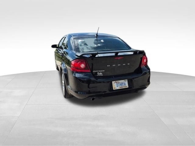 2012 Dodge Avenger SE