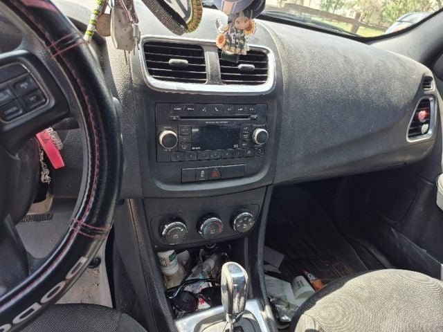 2012 Dodge Avenger SE