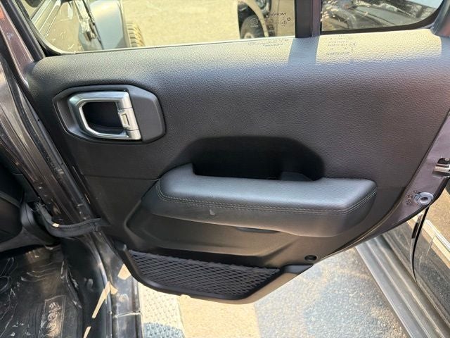 2019 Jeep Wrangler Unlimited Sahara Altitude