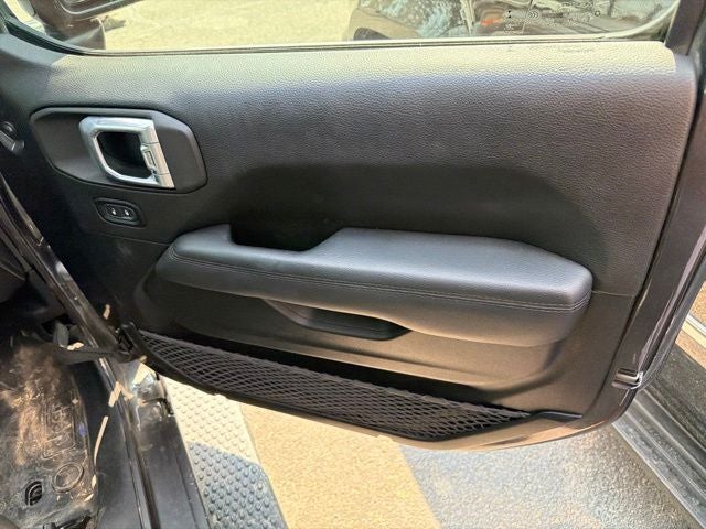 2019 Jeep Wrangler Unlimited Sahara Altitude