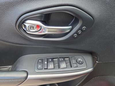 2019 Jeep Cherokee Overland