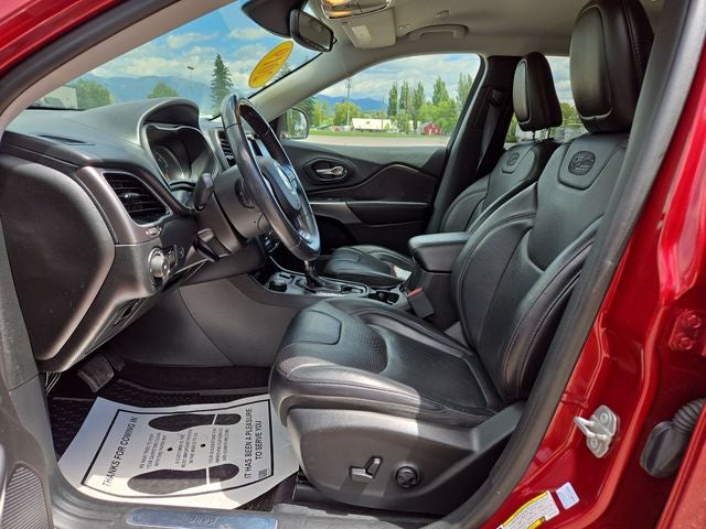 2019 Jeep Cherokee Overland