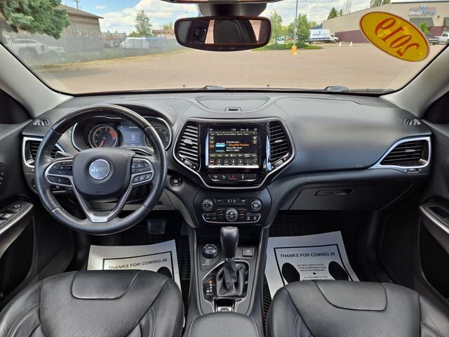 2019 Jeep Cherokee Overland
