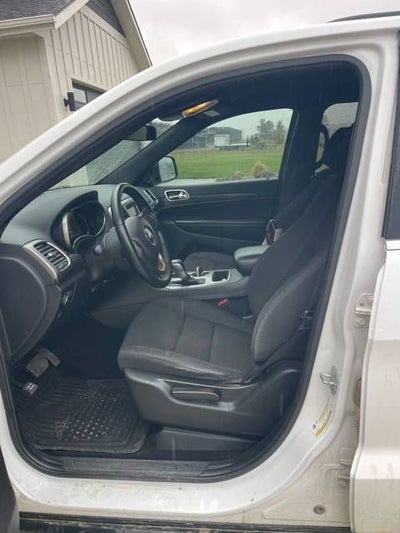 2019 Jeep Grand Cherokee Laredo