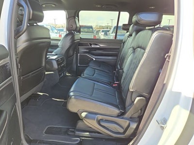 2024 Jeep Wagoneer L Series III