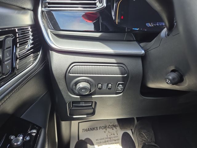 2023 Jeep Wagoneer Series II