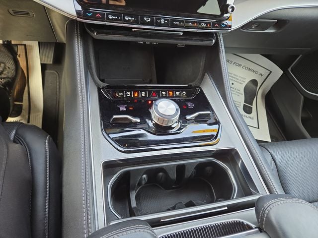 2023 Jeep Wagoneer Series II