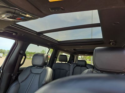 2023 Jeep Wagoneer Series II