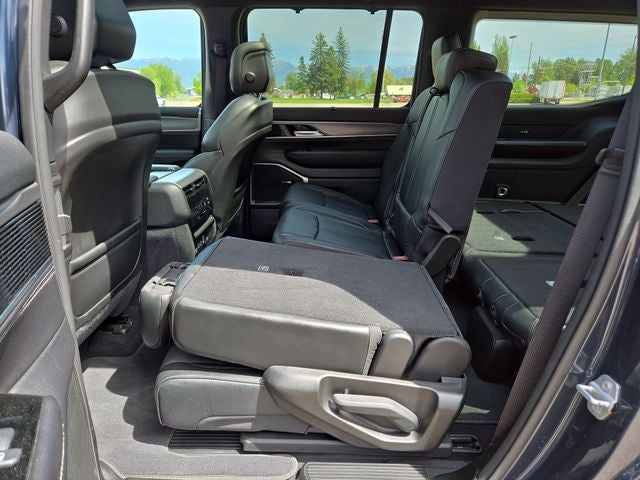 2023 Jeep Wagoneer Series II