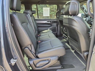 2023 Jeep Wagoneer Series II