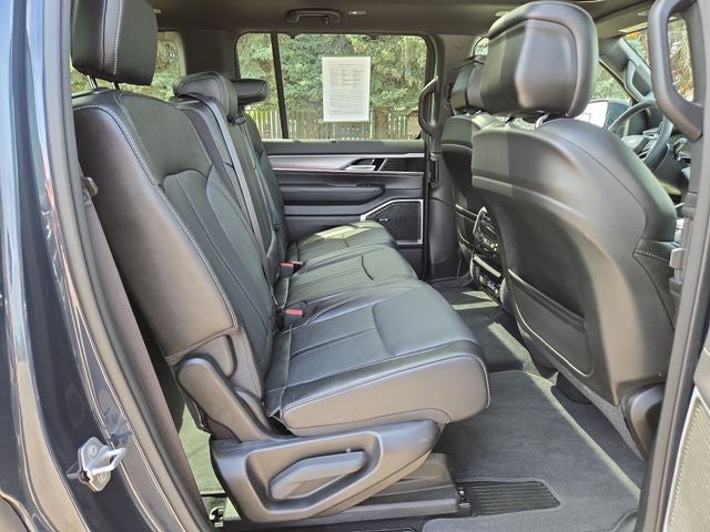 2023 Jeep Wagoneer Series II