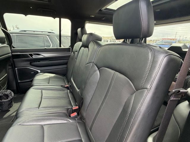 2023 Jeep Wagoneer Series II