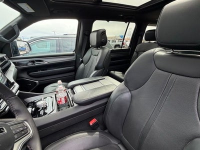 2023 Jeep Wagoneer Series II
