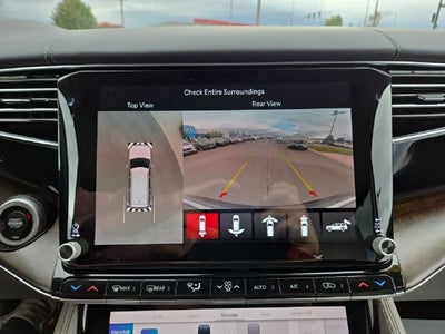2023 Jeep Grand Wagoneer Base