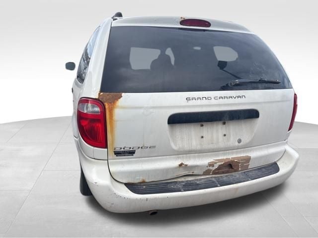 2005 Dodge Grand Caravan SE