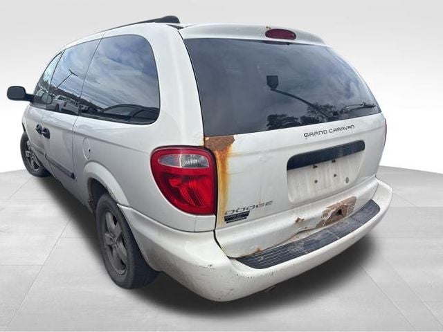 2005 Dodge Grand Caravan SE