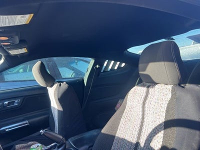 2015 Ford Mustang V6