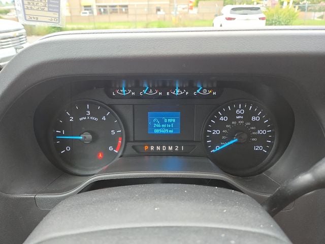 2022 Ford E-450SD Base