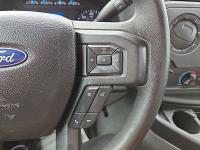 2022 Ford E-450SD Base