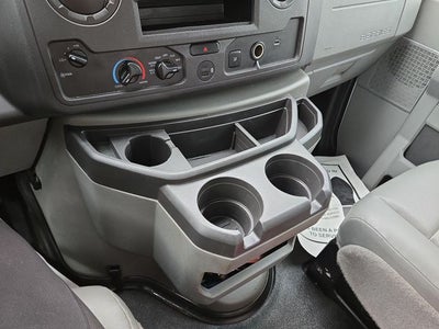 2022 Ford E-450SD Base