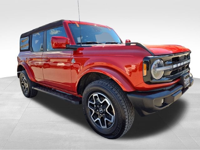 2023 Ford Bronco Base