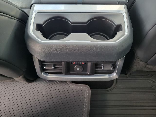 2025 Ford F-350SD Platinum