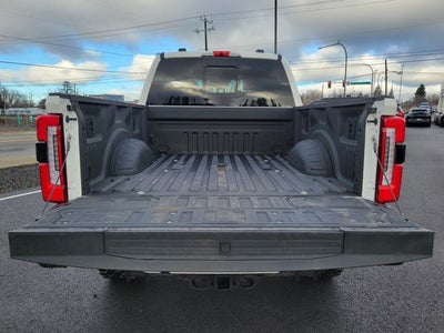 2025 Ford F-350SD Platinum