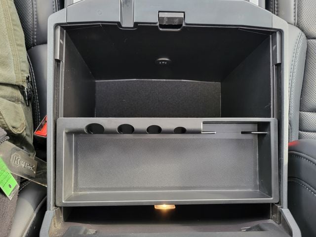 2025 Ford F-350SD Platinum