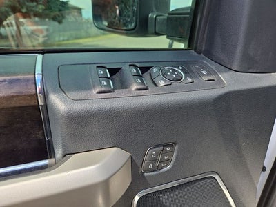2022 Ford F-350SD Lariat