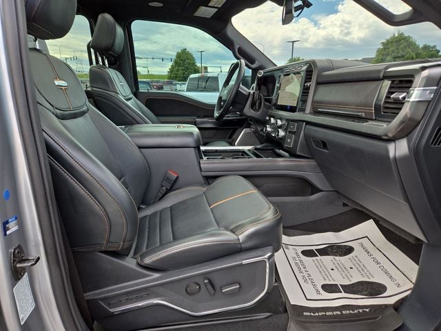 2023 Ford F-350SD Platinum
