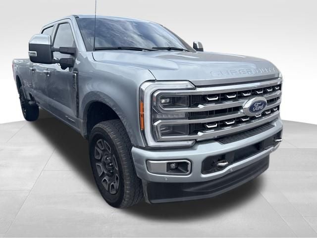 2023 Ford F-350SD Platinum