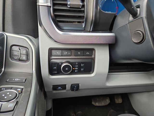 2024 Ford F-450SD King Ranch DRW