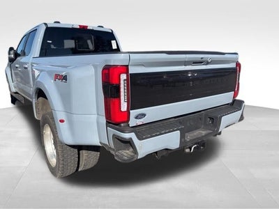 2026 Ford F-450SD Platinum DRW