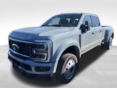 2026 Ford F-450SD Platinum DRW