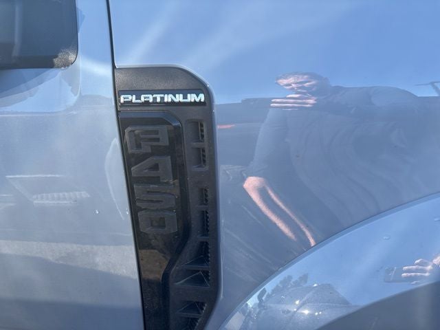 2026 Ford F-450SD Platinum DRW