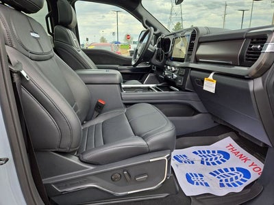 2026 Ford F-450SD Platinum DRW