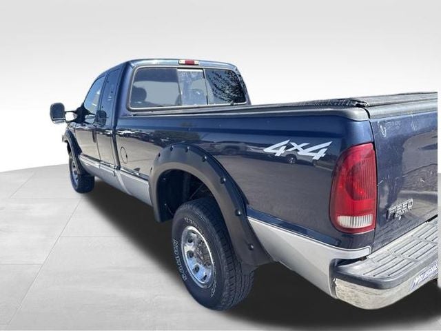 2002 Ford F-250SD XLT