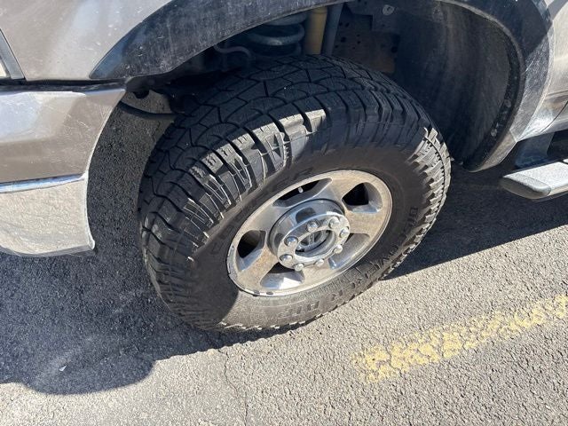 2005 Ford F-250SD Lariat