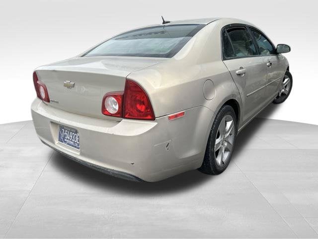 2011 Chevrolet Malibu LS 1LS