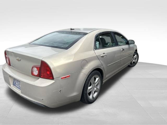 2011 Chevrolet Malibu LS 1LS