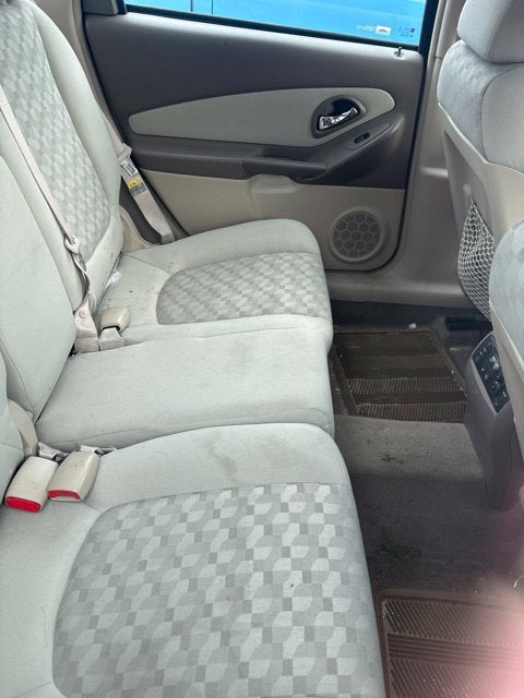 2004 Chevrolet Malibu Maxx LS