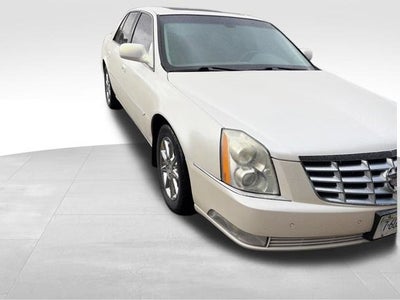 2010 Cadillac DTS Base