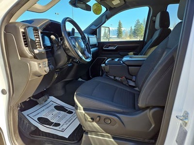 2025 Chevrolet Silverado 3500HD LT