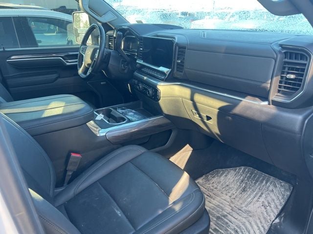 2025 Chevrolet Silverado 3500HD LTZ