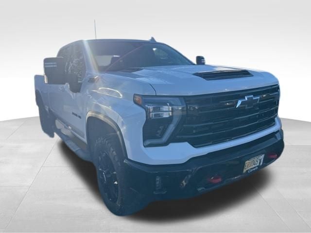 2025 Chevrolet Silverado 3500HD LTZ