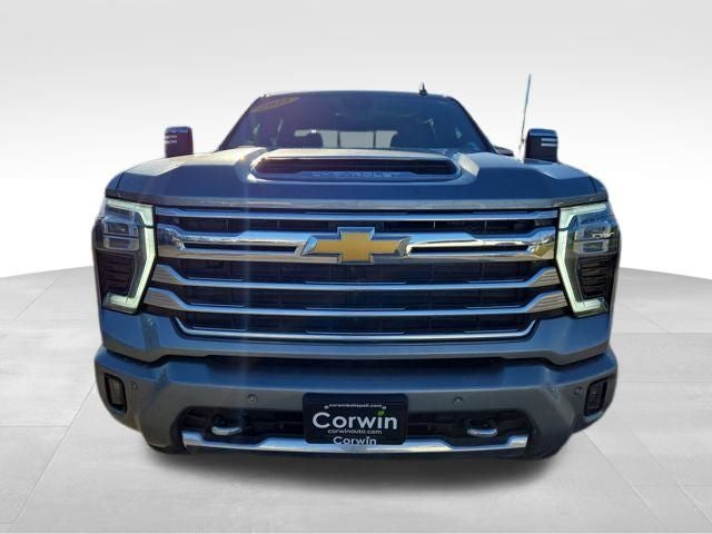 2025 Chevrolet Silverado 3500HD High Country