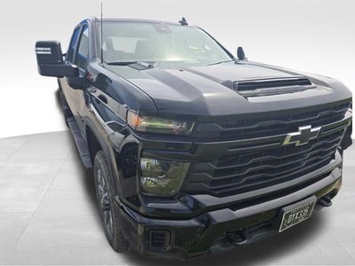 2024 Chevrolet Silverado 2500HD Custom