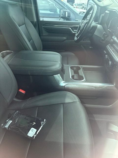 2024 Chevrolet Silverado 3500HD LTZ