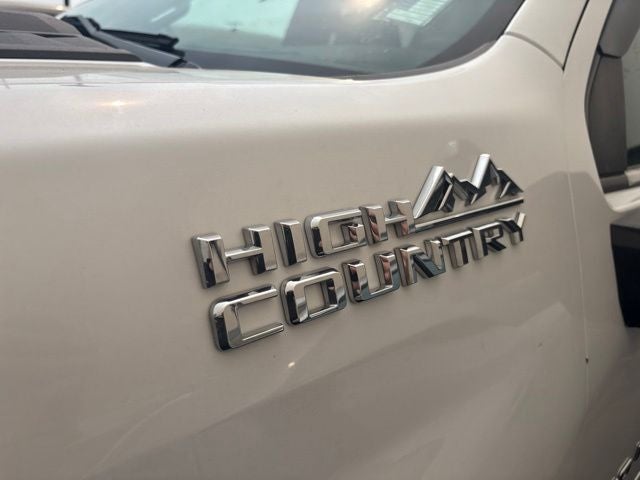 2022 Chevrolet Silverado 3500HD High Country