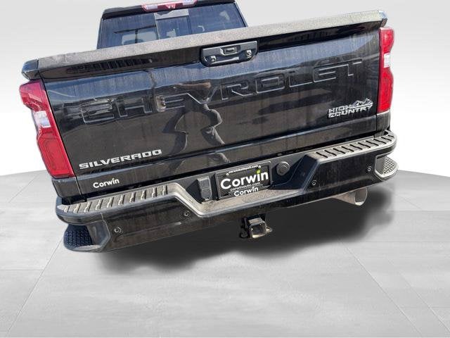 2022 Chevrolet Silverado 3500HD High Country